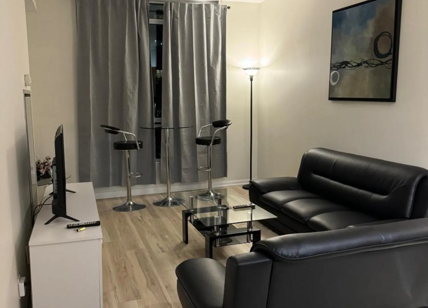 Apartment A Lovely One Bed Room With Sunset Views Toronto