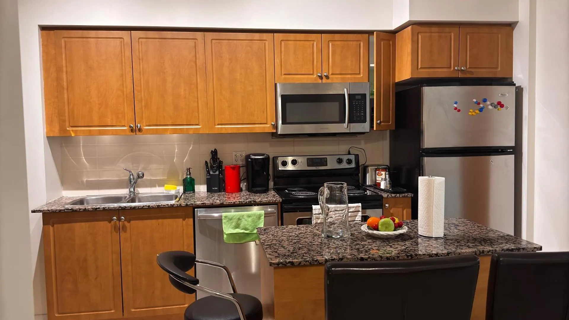 Apartment A Lovely One Bed Room With Sunset Views Toronto